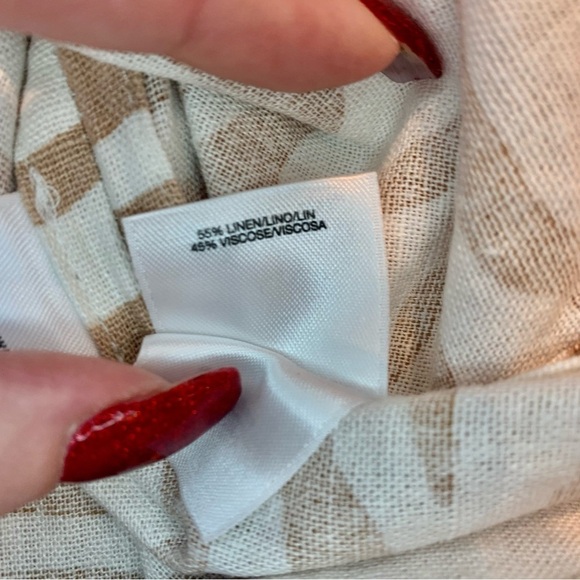 NWT Anne Klein Tunic Top XL Linen Blend White Tan Animal Print V-Neck - Picture 13 of 16